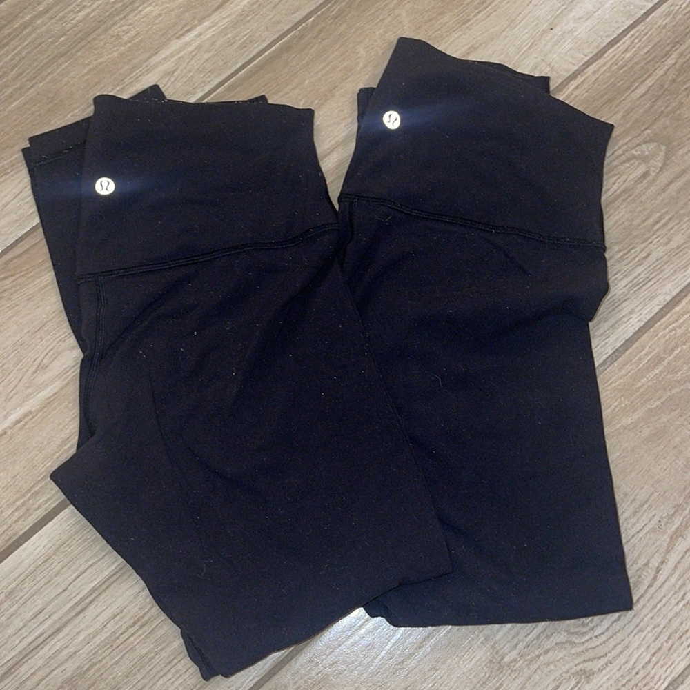 Bundle of 2 align leggings